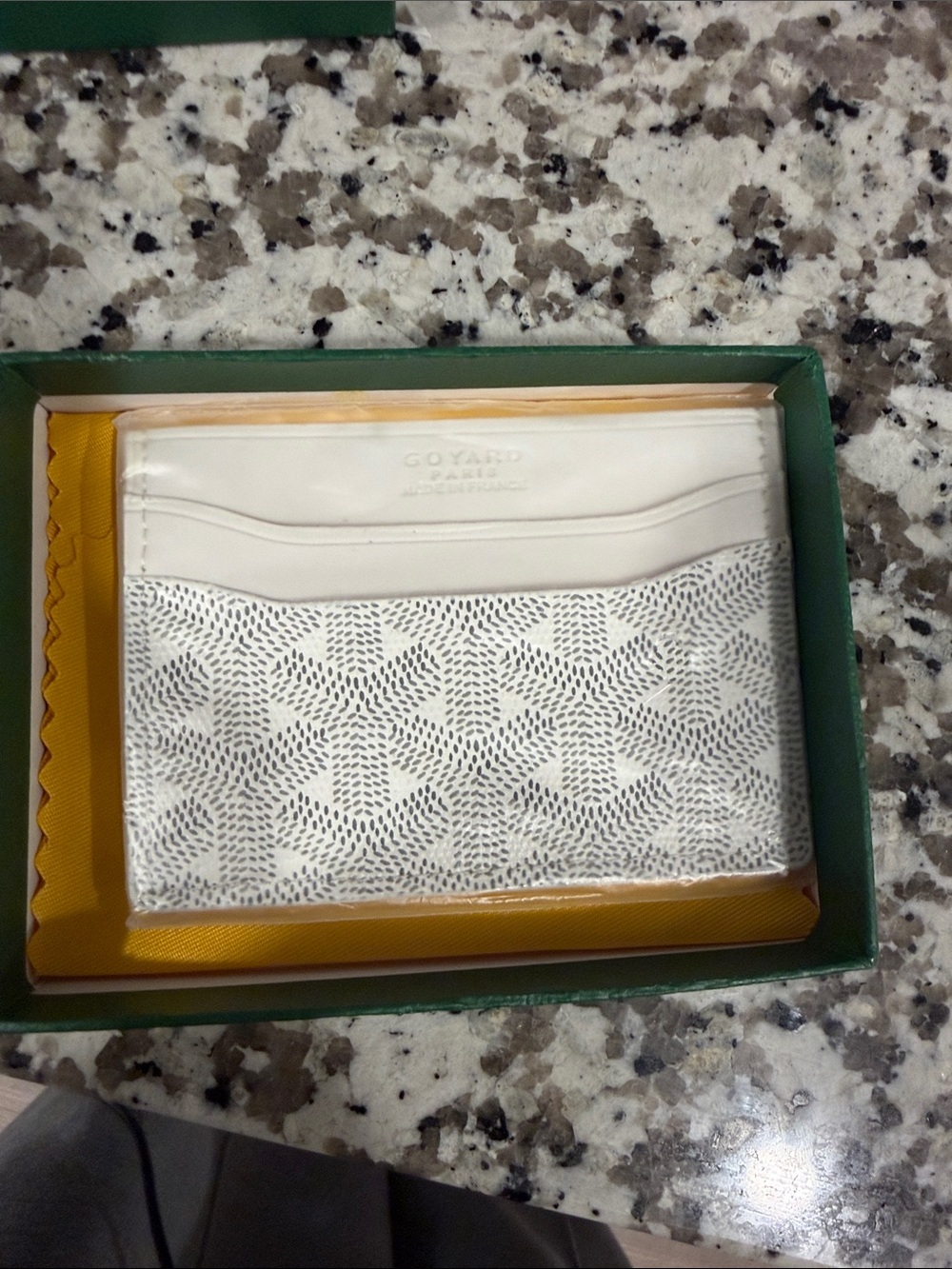 White & Gray Patterned Card Holder
